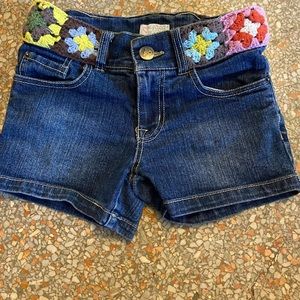 Girls size 8 Children’s Shorts
